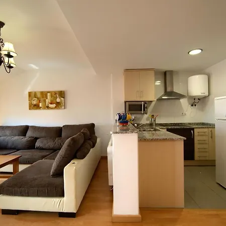 With One Bedroom In With Wifi Apartmán